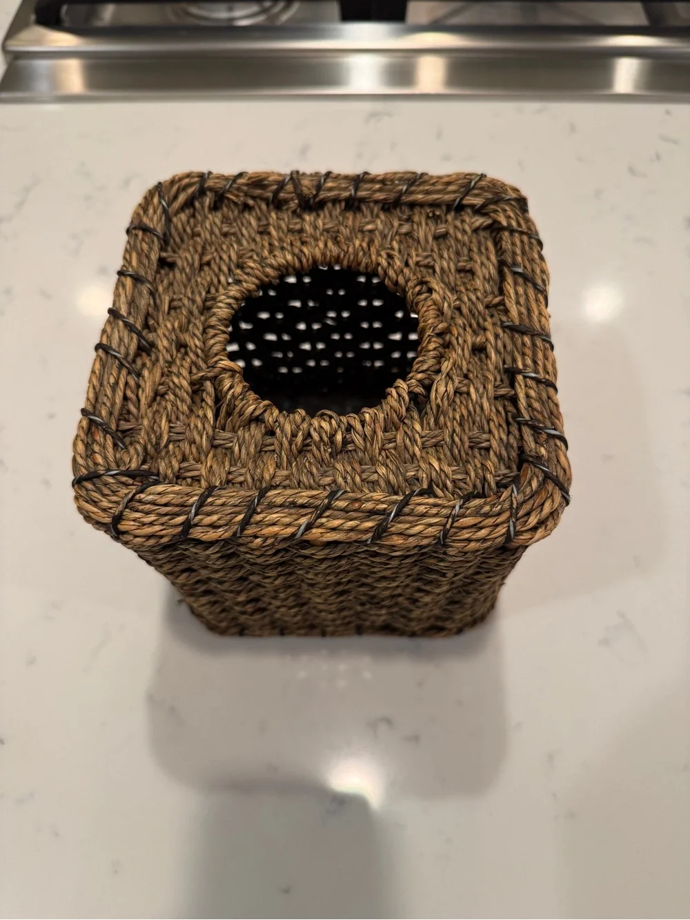 Handwoven Seagrass Tissue Box Cover | Rustic Farmhouse Coastal Decor